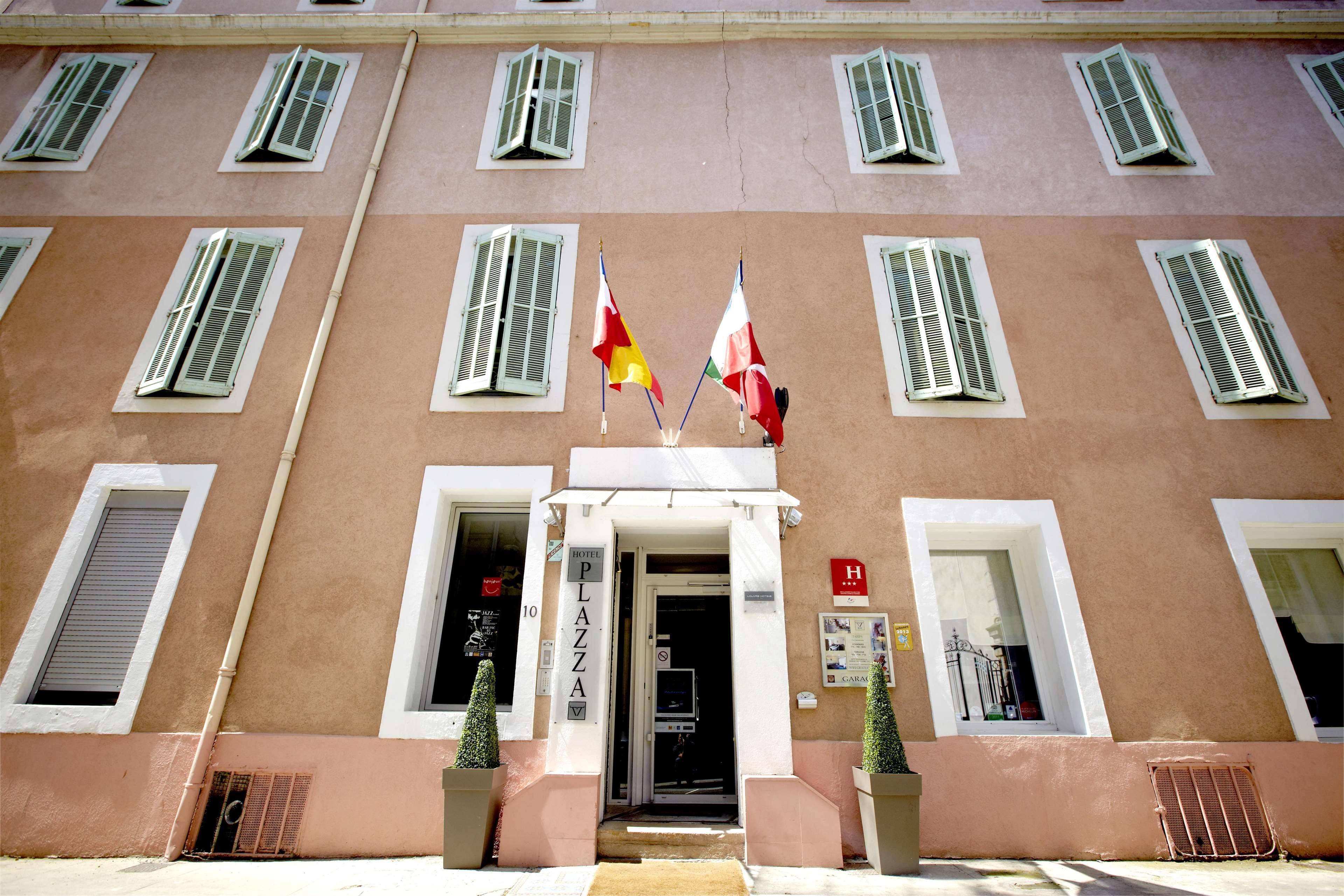 Kyriad Nimes Centre Exterior foto